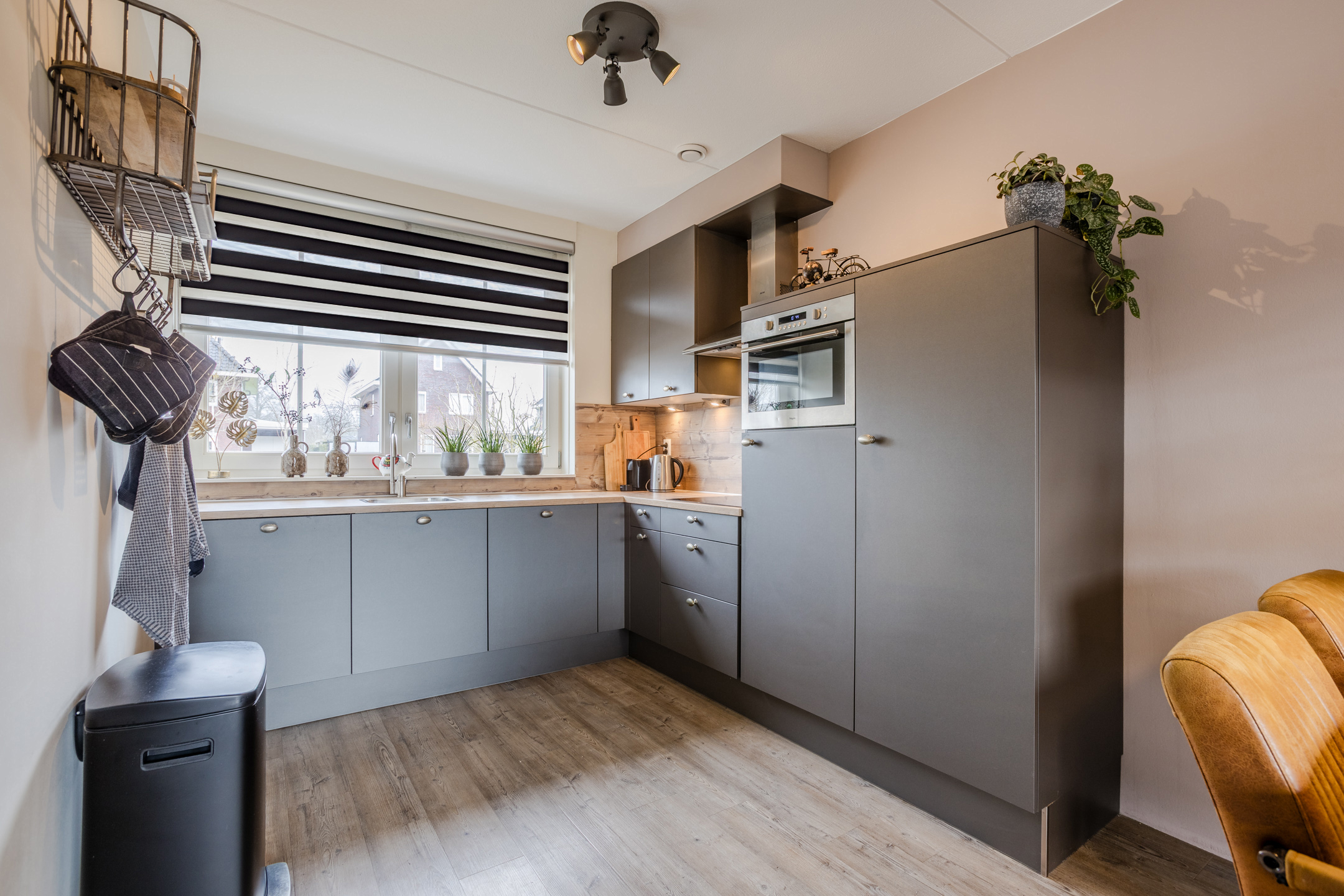 Het Schoneveld 29  Laren