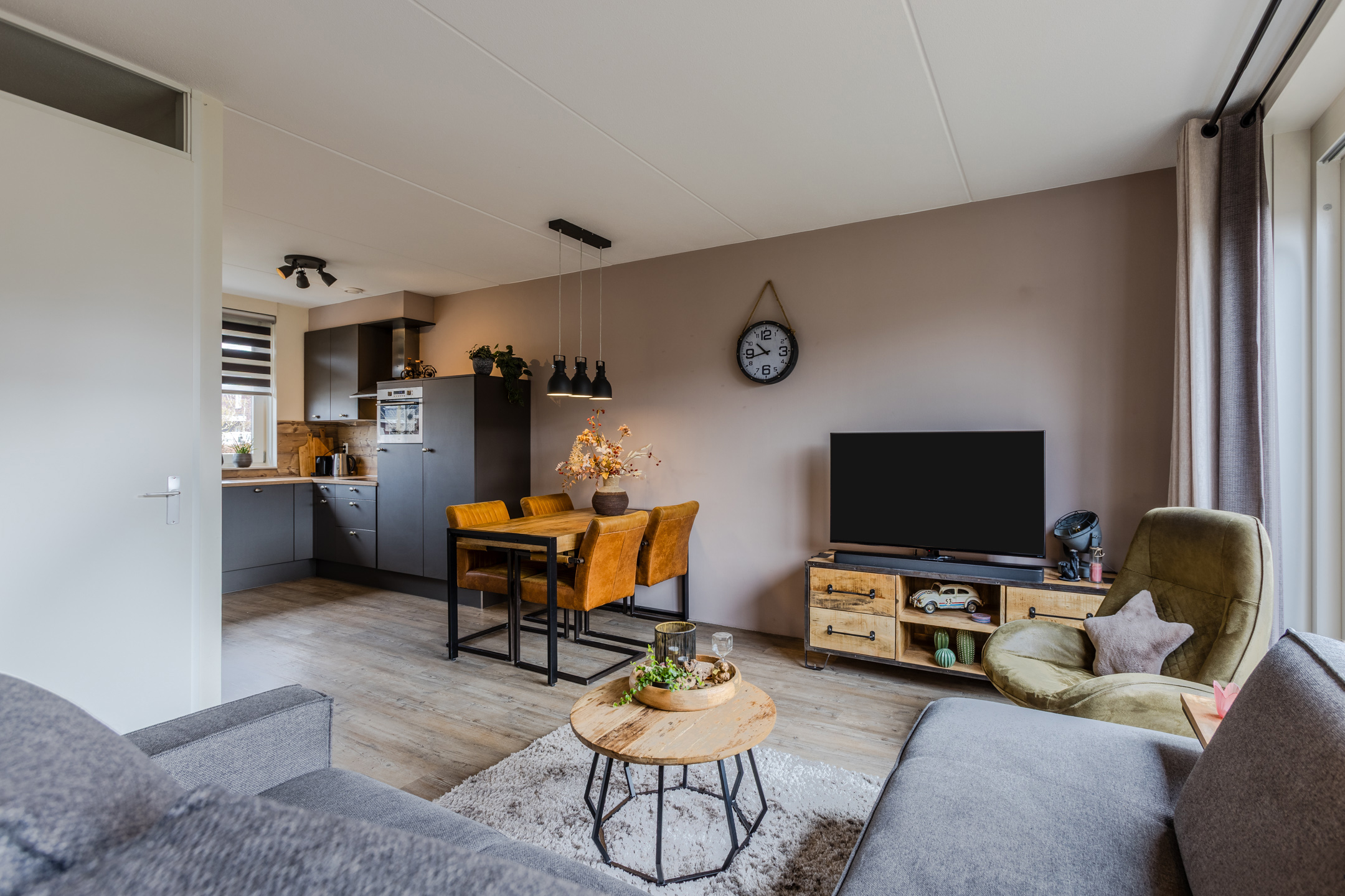 Het Schoneveld 29  Laren